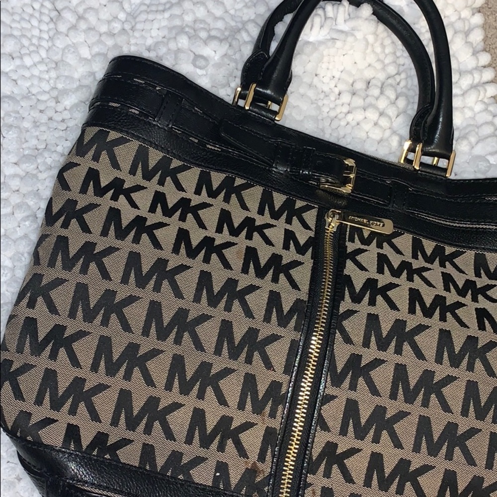 Michael Kors bag